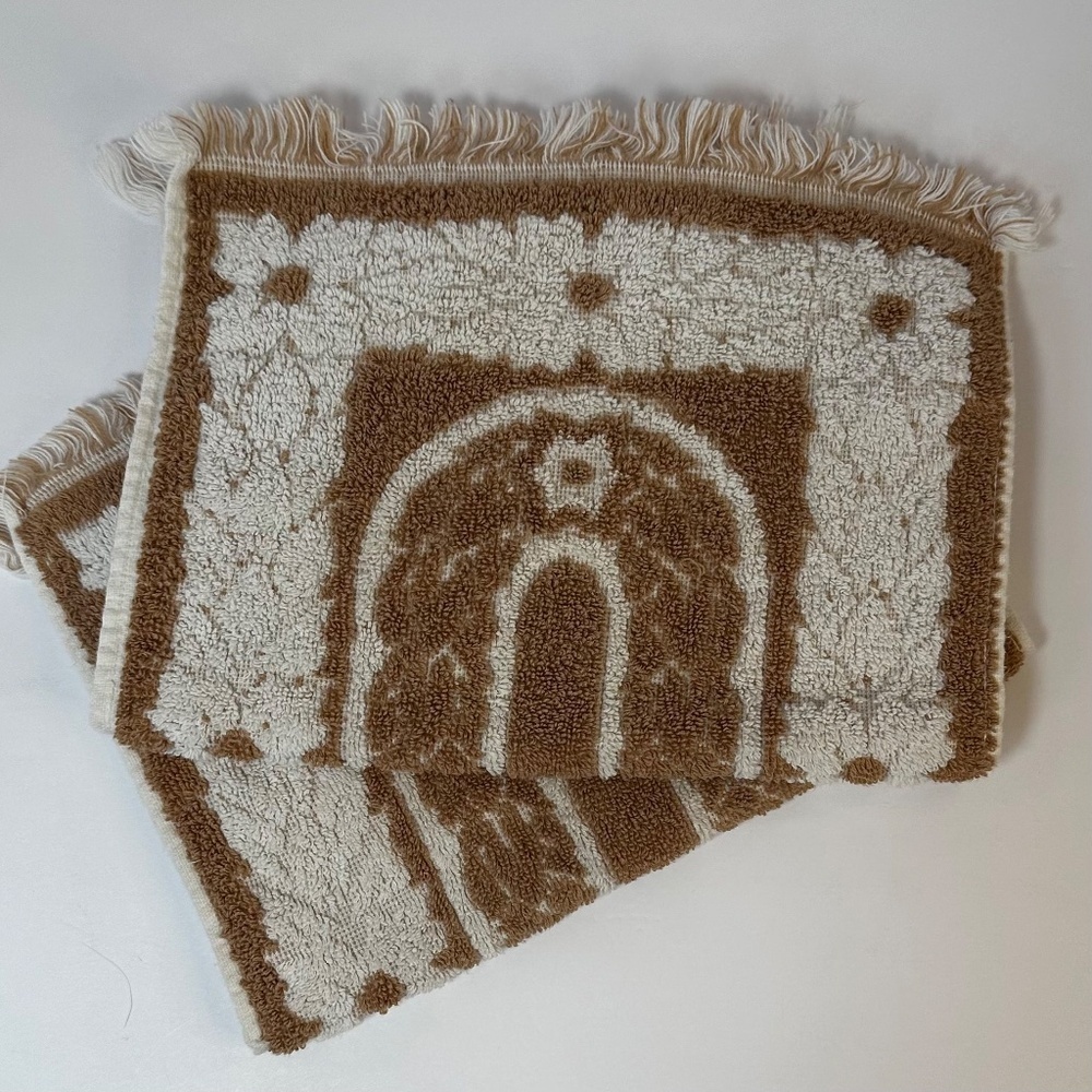 Vintage Fieldcrest Brown Ivory Paisley Hand Towels (2) - Picture 7 of 7